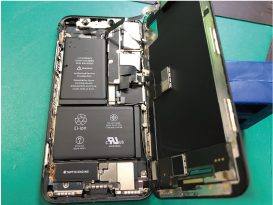 交換したiPhoneのバッテリー